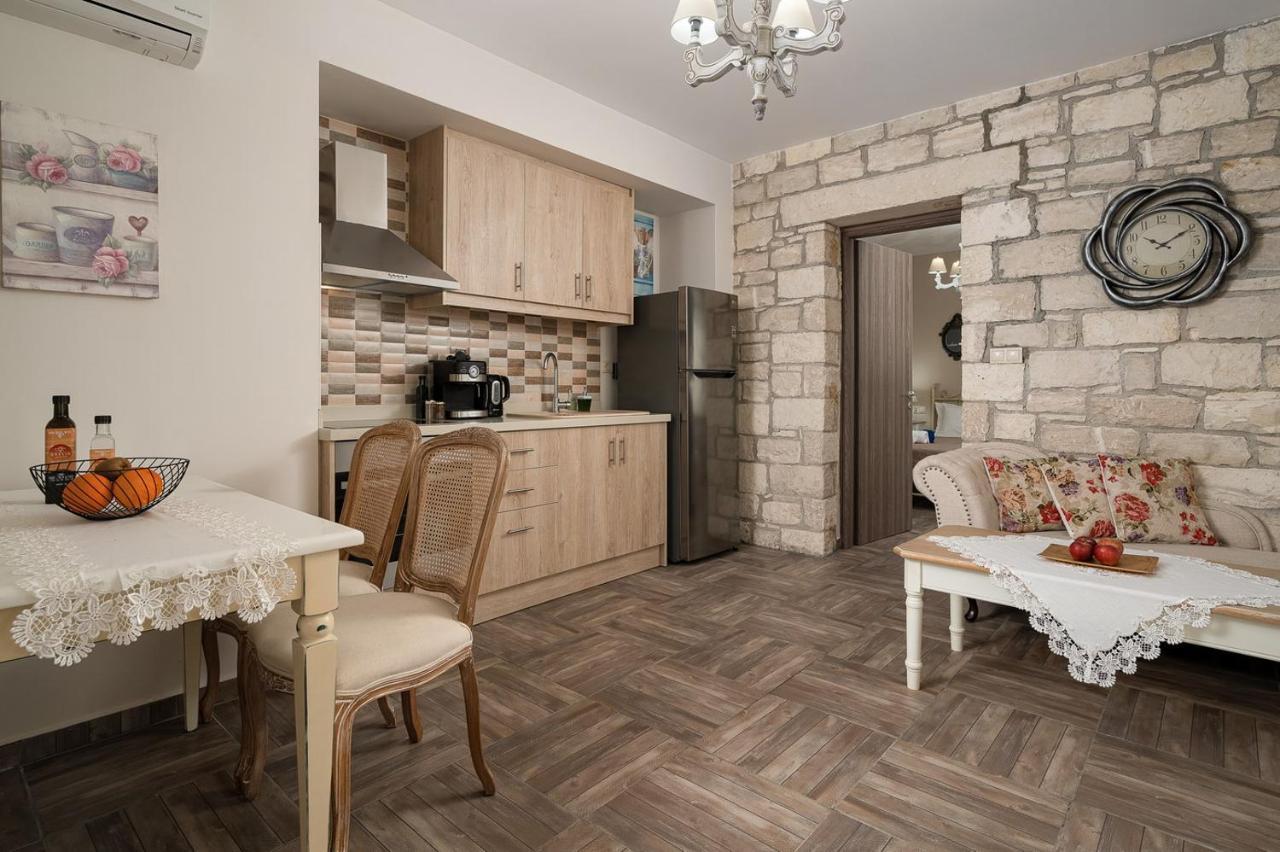 Orelia Cretan Villas Kamilari Exteriör bild