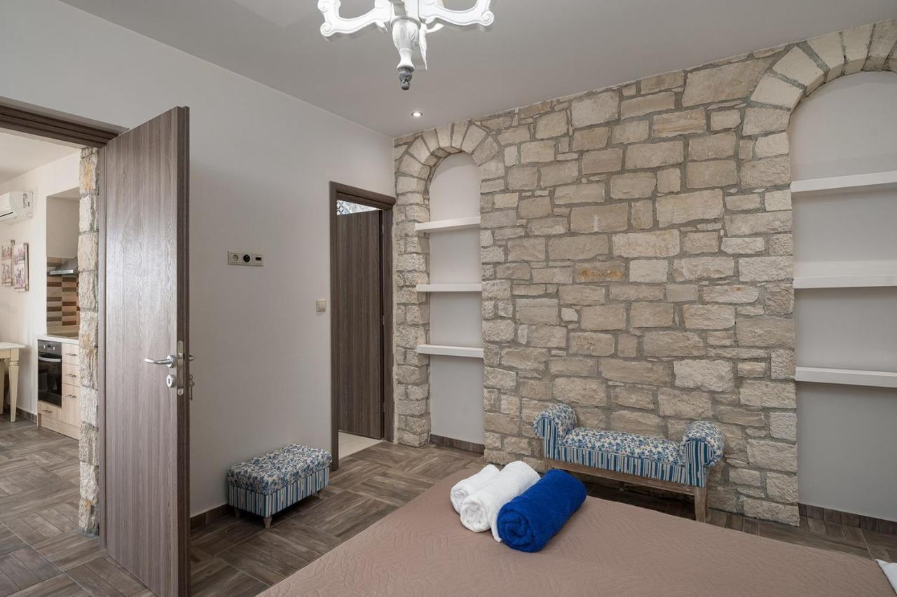 Orelia Cretan Villas Kamilari Exteriör bild